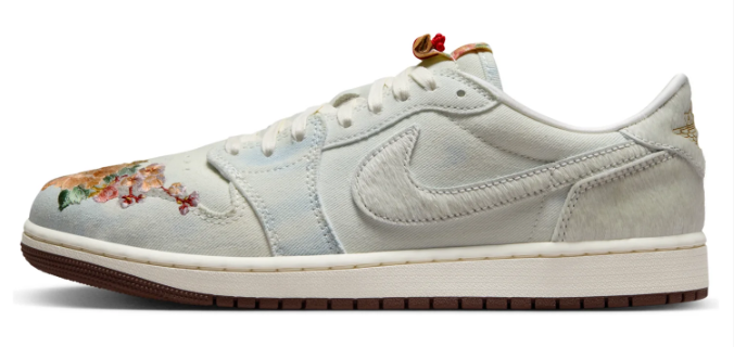 Air Jordan 1 Retro Low OG 'Chinese New Year' Sneakers (2026)