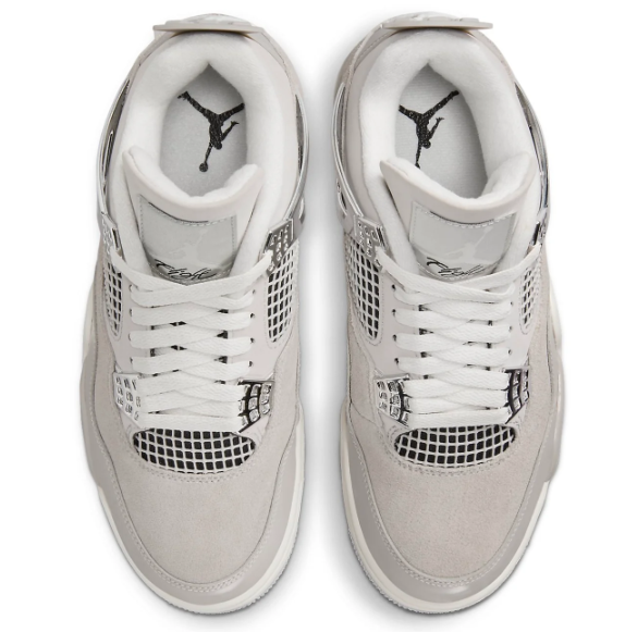 Women’s Air Jordan 4 Retro “Frozen Moments”