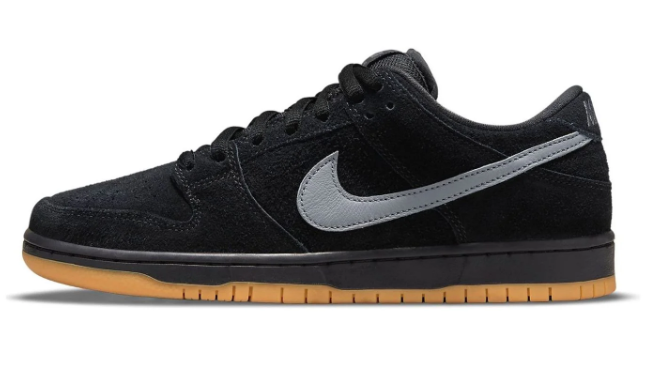 Nike SB Dunk Low Pro “Black Gum”