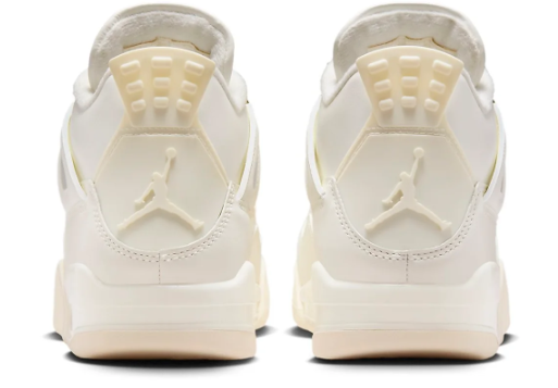 Women’s Air Jordan 4 Retro “Metallic Gold”