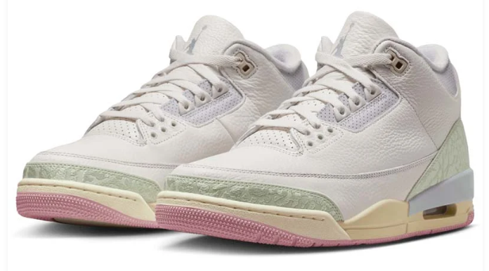 Air Jordan 3 Retro OG 'Sail/Jade Aura' IF4396-100