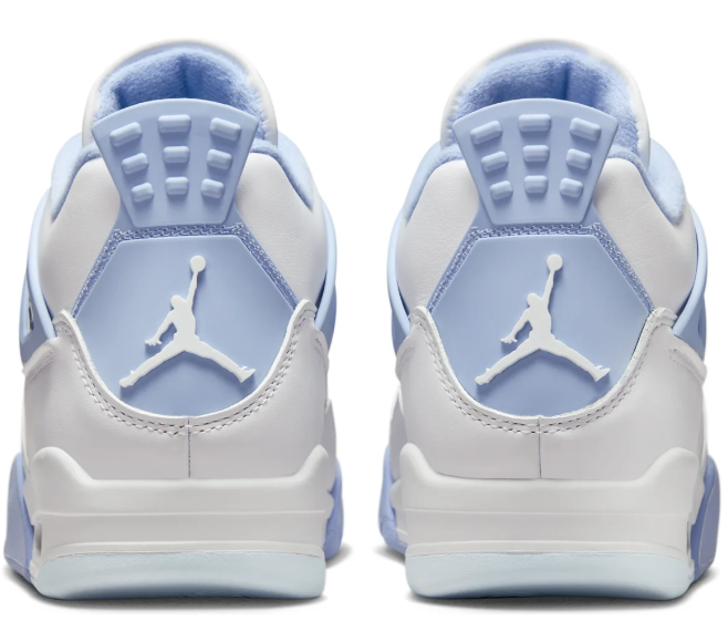 Women’s Air Jordan 4 “Forget Me Not”