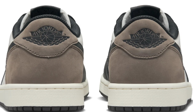 Air Jordan 1 Low 'Mocha' Sneakers - Brown/White/Black
