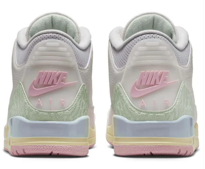 Air Jordan 3 Retro OG 'Sail/Jade Aura' IF4396-100