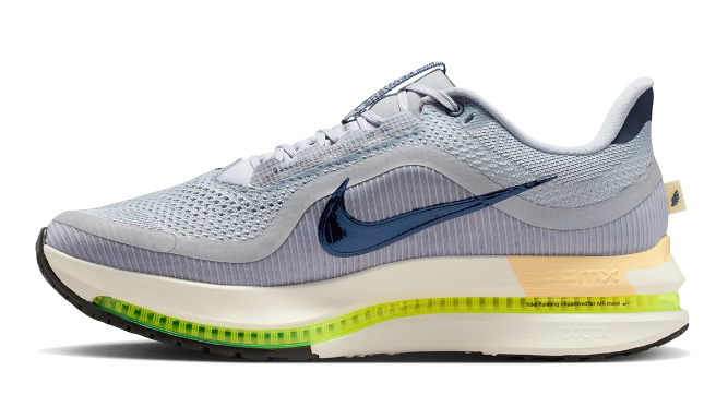 Nike Pegasus Premium “Black/Metallic Silver-White”